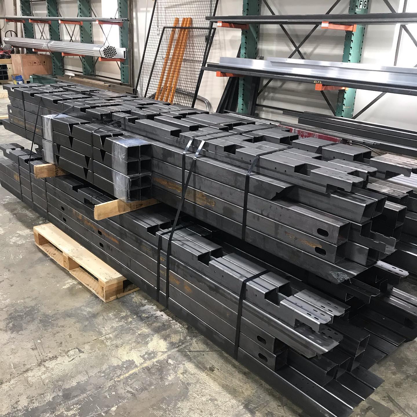 tube laser cutting