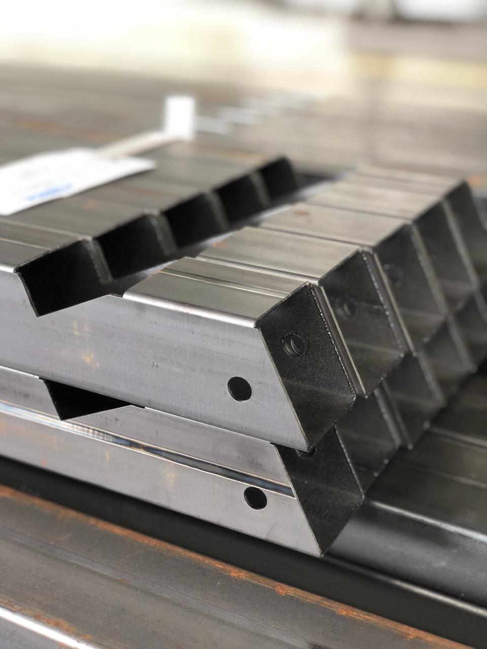 tube laser cutting
