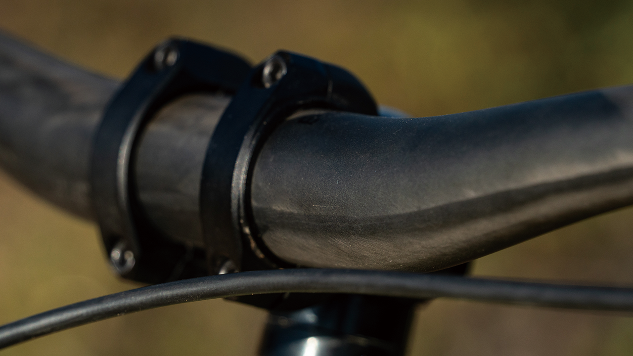 Carbon Steel → Black Oxide _ Phosphating